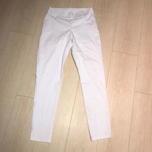 Living Doll White Fitted Capri Pants